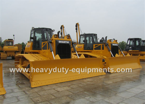 চীন Shantui 520hp standard bulldozer with 67.5t operating weight and 18.5cbm dozing capacity সরবরাহকারী